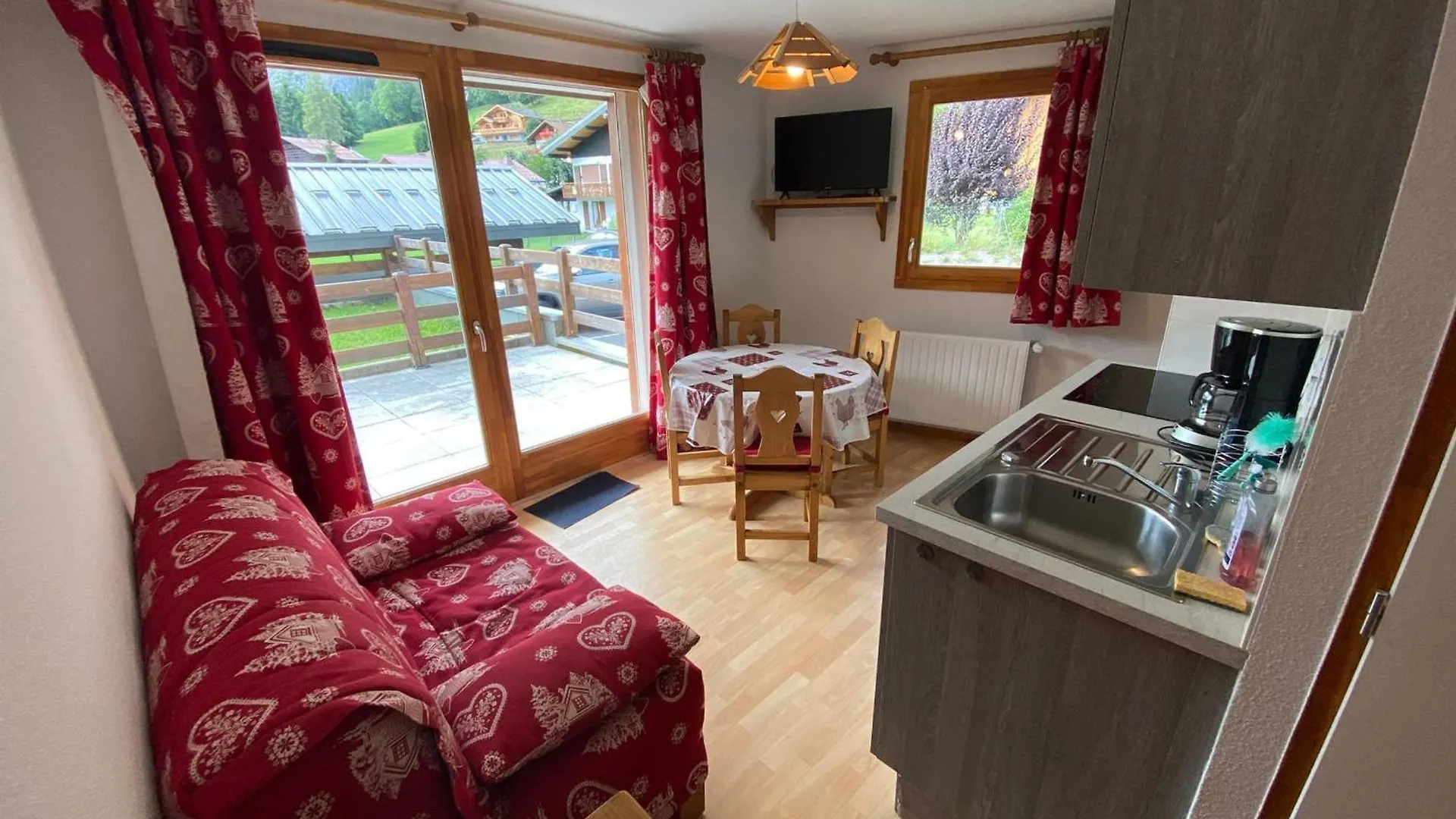 Appartement 2 Pieces Pres Des Pistes Avec Terrasse, Parking Et Coin Montagne - Fr-1-692-89 La Chapelle-d'Abondance